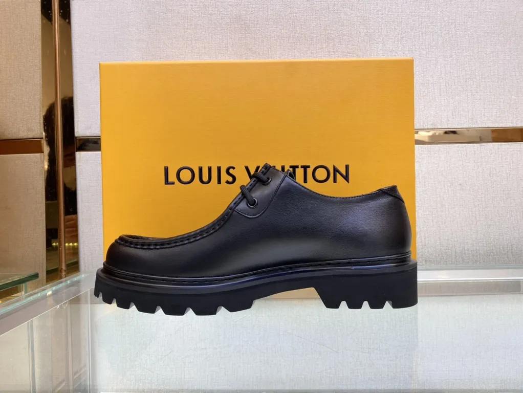 Louis Vuitton Shoe 